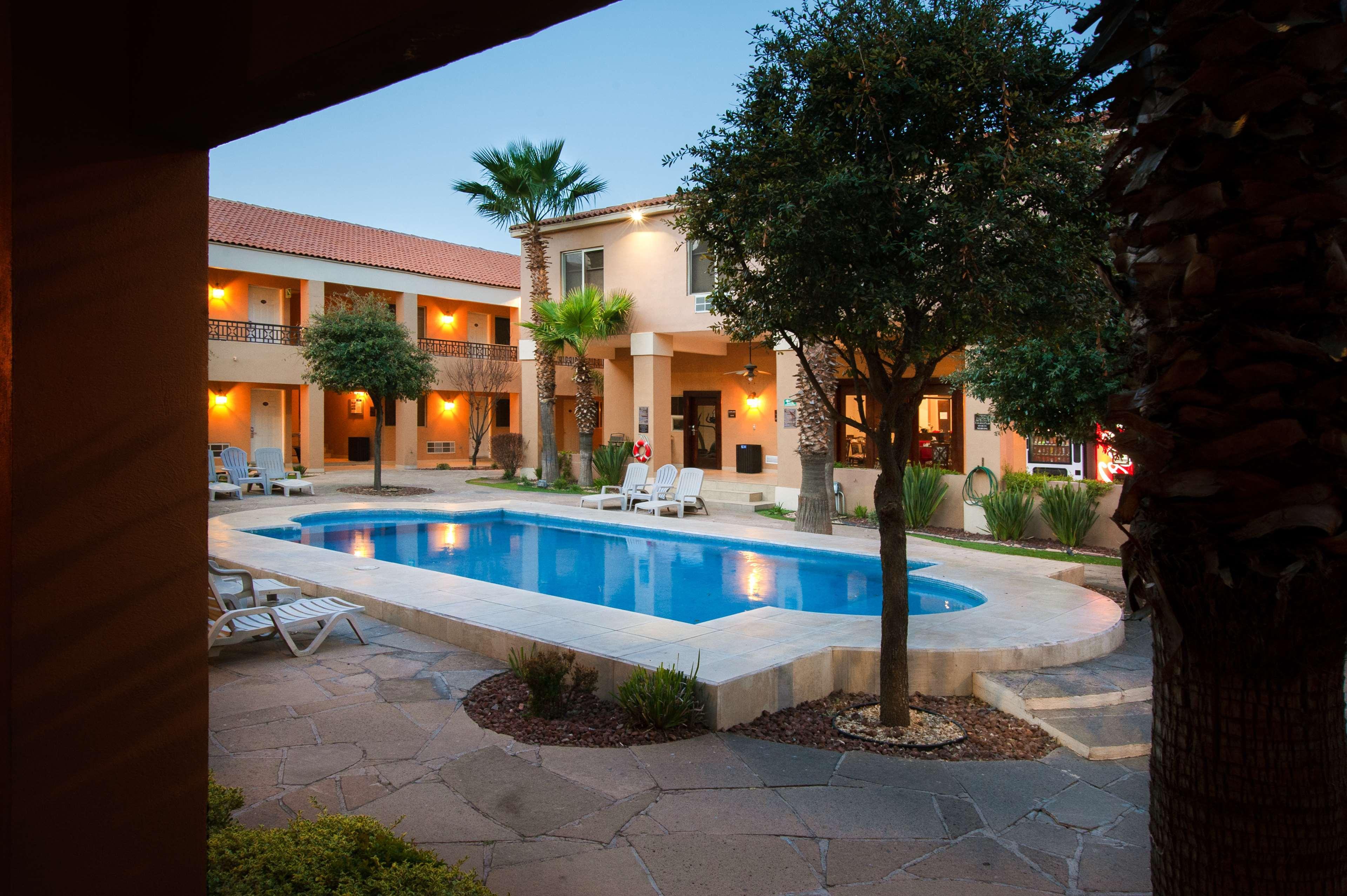 Best Western Plus Chihuahua Aeropuerto Exterior foto